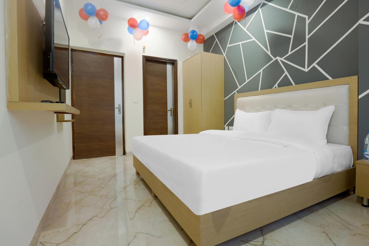 Hotel Bliss Zirakpur Экстерьер фото